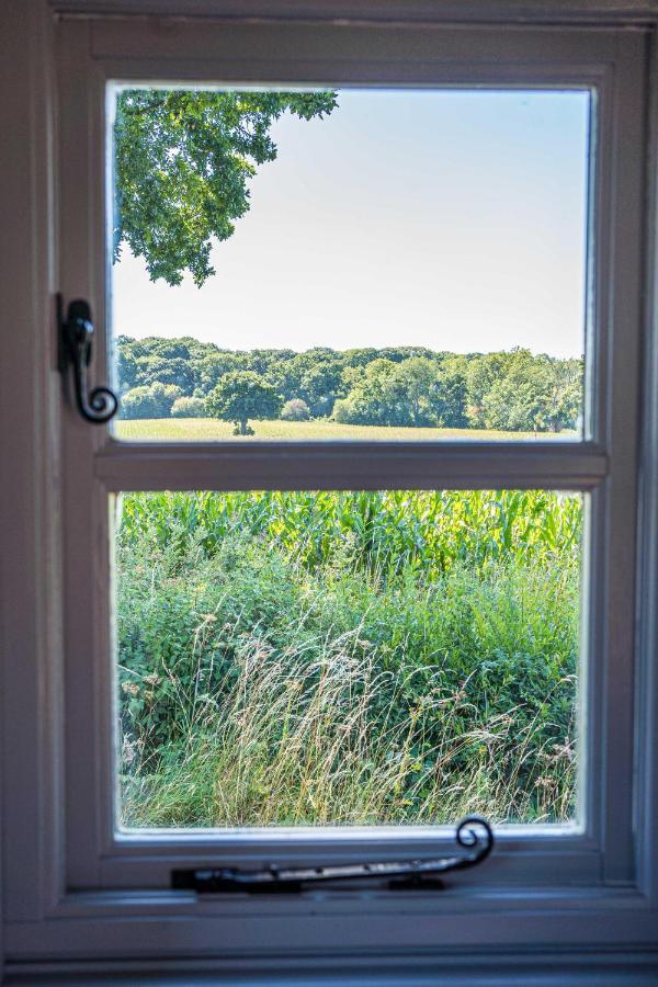 The Hideaway Hut - 1 Bed Shepherds Hut - Hereford Leilighet Eksteriør bilde